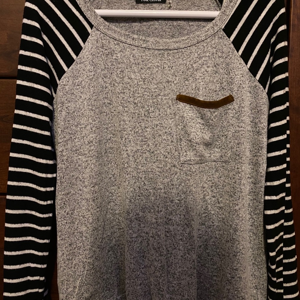 Long sleeve casual shirt